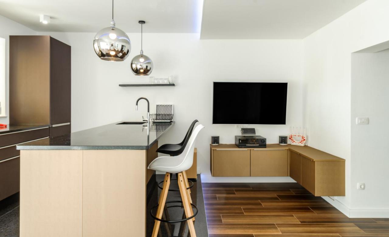 Luxury Apartment Martinis With Pool Split Eksteriør bilde