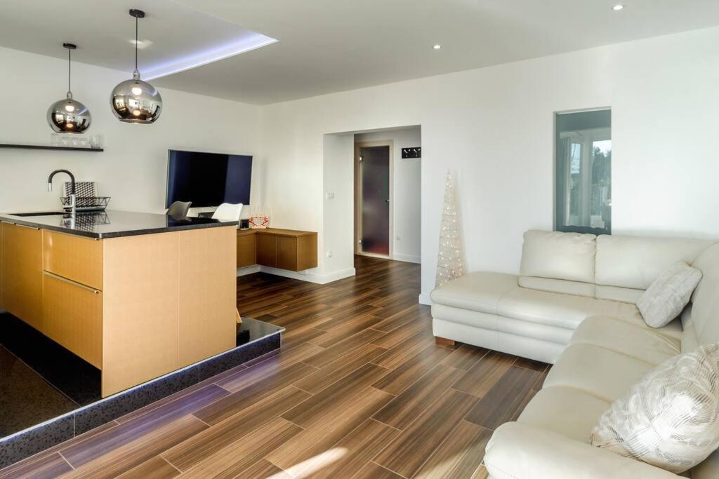 Luxury Apartment Martinis With Pool Split Eksteriør bilde