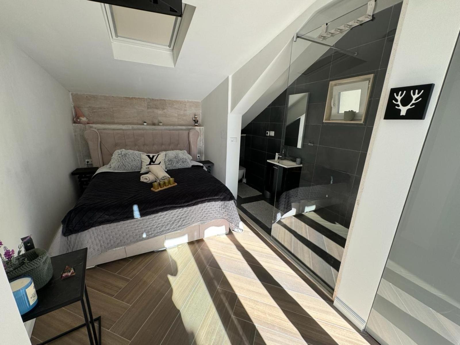 Luxury Apartment Martinis With Pool Split Eksteriør bilde